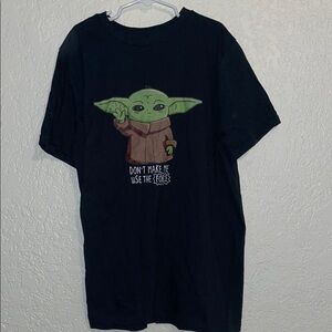 Star Wars Black and Green baby yoda Graphic Tee